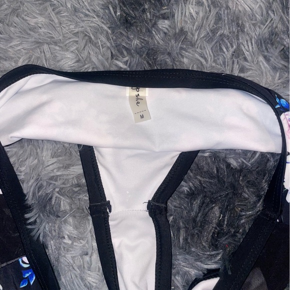 NEW floral swim bottoms - Picture 4 of 4